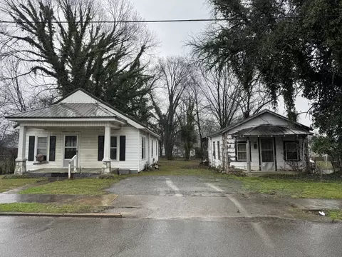 422 Hedgemont Ave, Fayetteville, TN 37334
