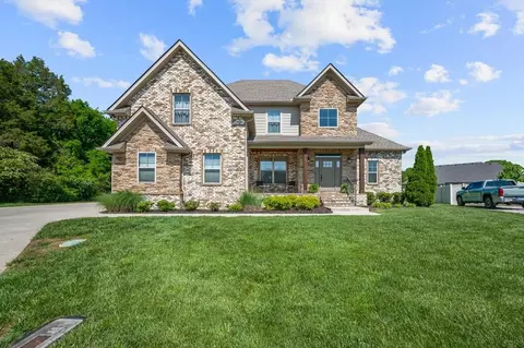 2217 Lionheart Dr, Murfreesboro, TN 37130