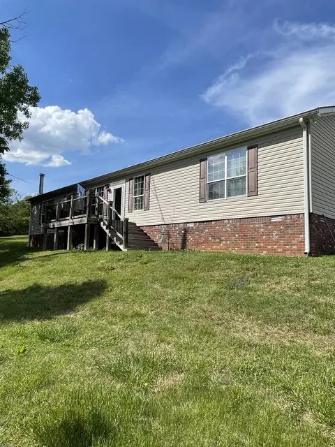 5020 Katie Ln, Pleasant View, TN 37146
