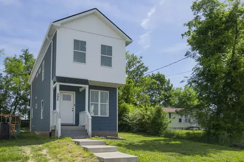 396 Parkside Cir, Lebanon, TN 37087