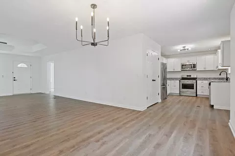 512 Iris Ave, Murfreesboro, TN 37128 photo 9