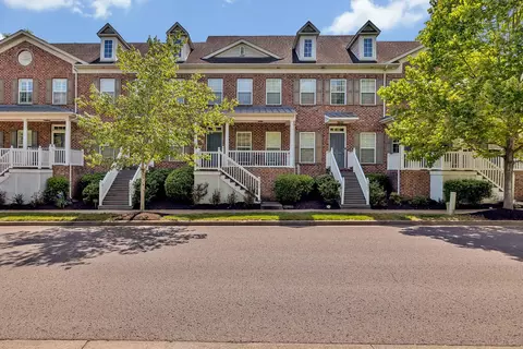 7005 Sunnywood Dr, Nashville, TN 37211