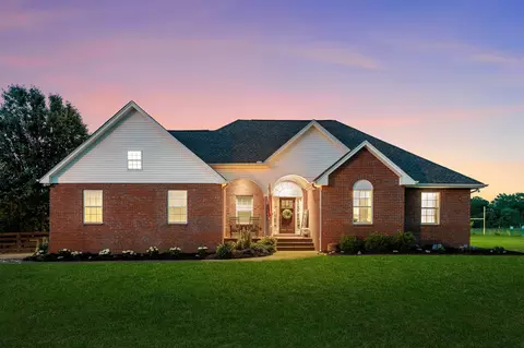 1017 Kimberly Dr, Cross Plains, TN 37049