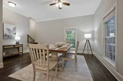 Dining - 311 Lee Rd, Dickson, TN 37055 photo 2 of 2