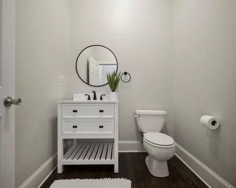 Bath - 311 Lee Rd, Dickson, TN 37055 photo 5 of 5