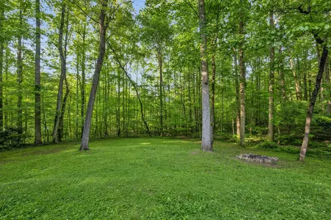 Exterior - 311 Lee Rd, Dickson, TN 37055 photo 2 of 8