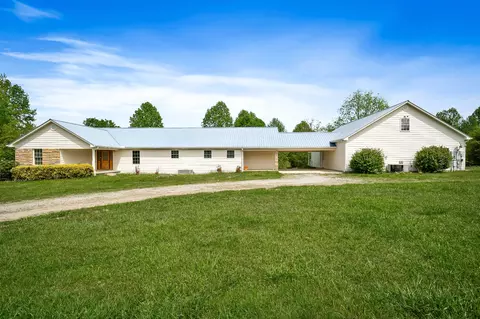 880 Lawson Mill Rd, Mcminnville, TN 37110