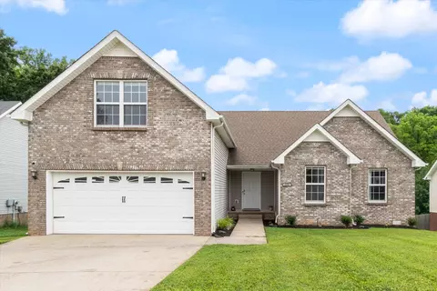1251 Viewmont Dr, Clarksville, TN 37040