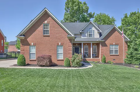 5214 Stonewood Dr, Smyrna, TN 37167