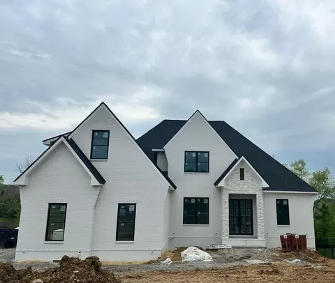 111 Tattnall Ct, Gallatin, TN 37066