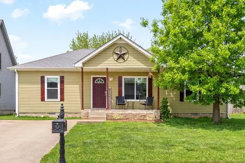 521 Fox Trot Dr, Clarksville, TN 37042