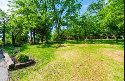 Exterior - 498 S Main St, Eagleville, TN 37060 photo 5 of 5