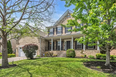 9708 Valley Springs Dr, Brentwood, TN 37027