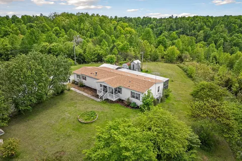10075 Goff Ridge Rd, Baxter, TN 38544 photo 1