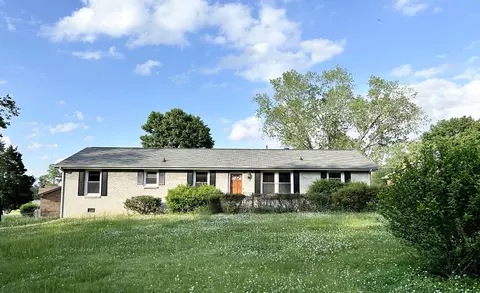 317 Chateauroux Dr, Clarksville, TN 37042