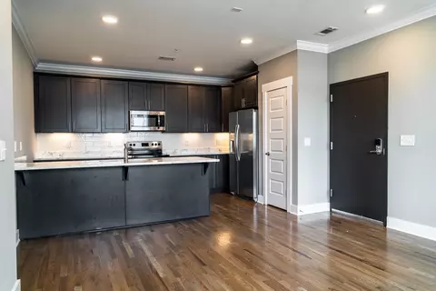 953 44th Ave N #101, Nashville, TN 37209