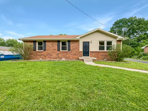 2107 Basham Ln, Clarksville, TN 37043