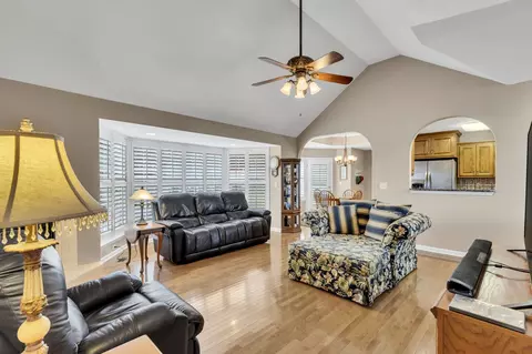2000 Harold Ln, Spring Hill, TN 37174 photo 9