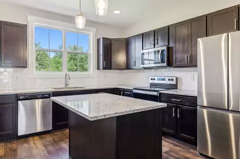 103 Harper Lndg, Chapel Hill, TN 37034