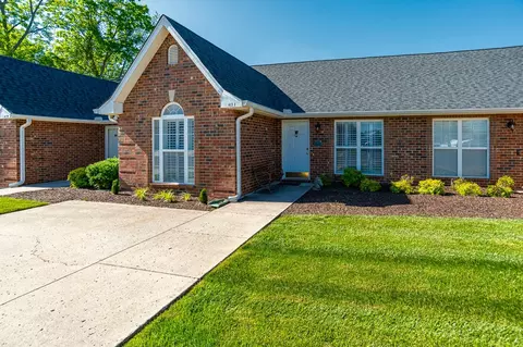 621 E Lane St, Shelbyville, TN 37160
