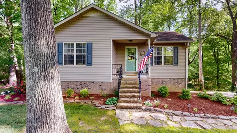 74 Snow Tree Bnd, Manchester, TN 37355
