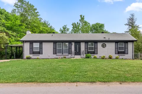 121 Dave Dr, Clarksville, TN 37042