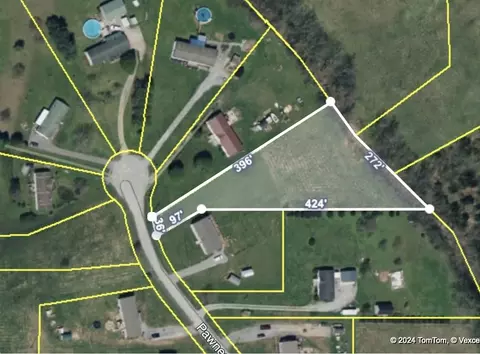 12 Pawnee Dr, Bradyville, TN 37026