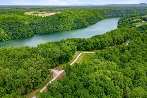 7 Potts Camp Rd # D, Smithville, TN 37166