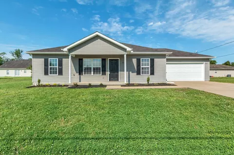 1523 Journey Dr, Murfreesboro, TN 37130