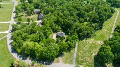 View/Area - 747 John Wright Rd, Mount Juliet, TN 37122 photo 1 of 3