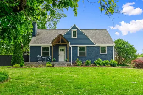 520 Skyview Dr, Nashville, TN 37206