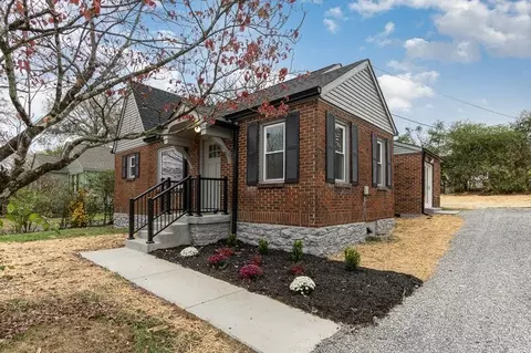 1144 Ardee Ave, Nashville, TN 37216