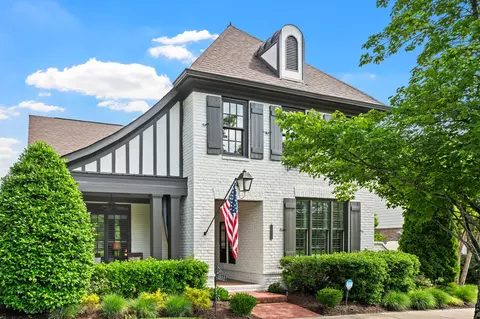 1812 Thornbrook Ln, Franklin, TN 37064