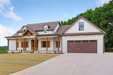 7240 Honeysuckle Trl, Baxter, TN 38544