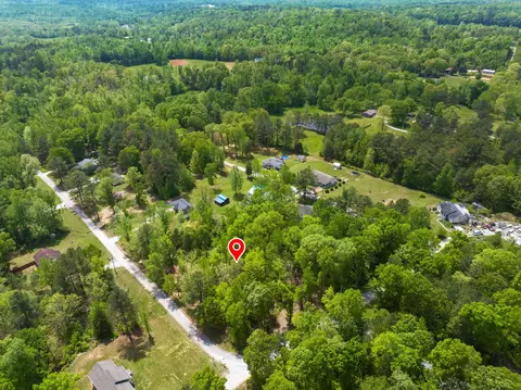 42 Gavin Ln, Parsons, TN 38363