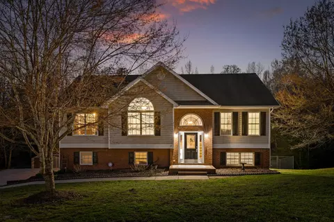 87 S Victor Dr, Flintstone, GA 30725
