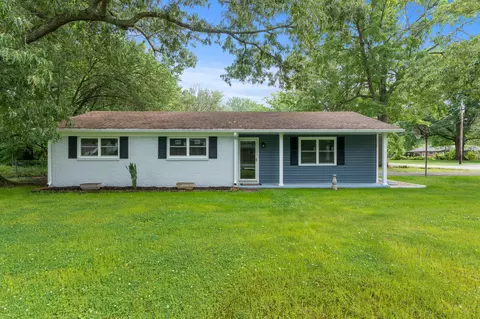 1007 Bel Aire Dr, Tullahoma, TN 37388