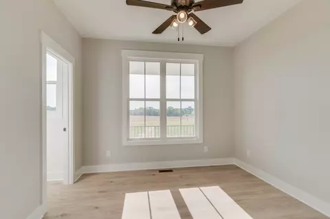 4067 Wilks Rd, Springfield, TN 37172 photo 17