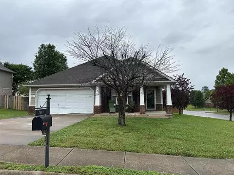 2867 Park Knoll Dr, Mount Juliet, TN 37122