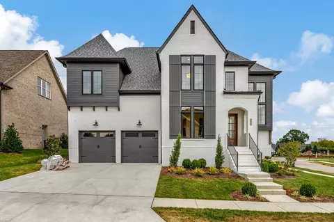 2772 Otterham Dr, Thompsons Station, TN 37179