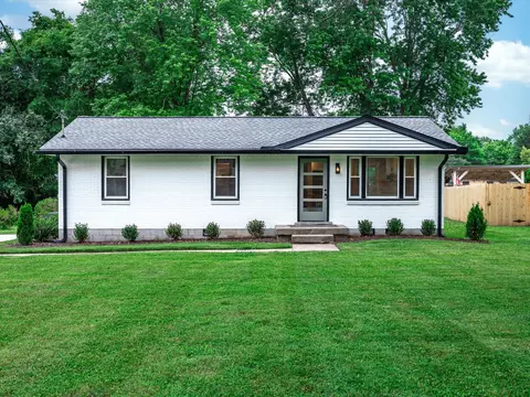 105 Sherwood Ter, Franklin, TN 37064