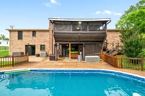 504 Warner Rd, Clarksville, TN 37042
