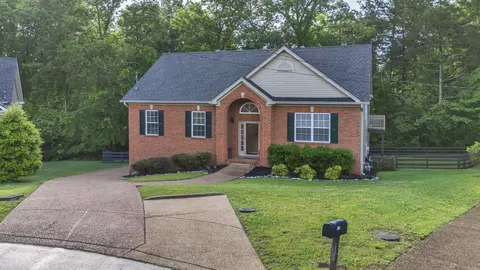 1714 Carrington Ct, Old Hickory, TN 37138