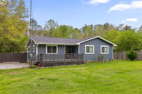 902 Old Lower Mill Rd, Hixson, TN 37343