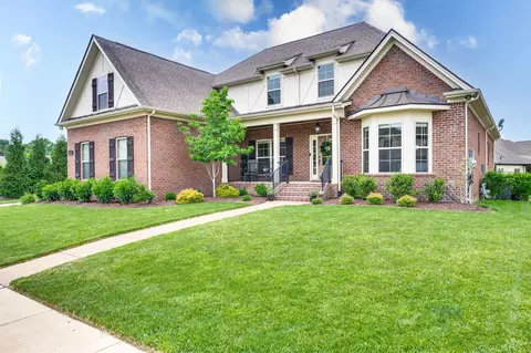1125 Millshed Dr, Nolensville, TN 37135