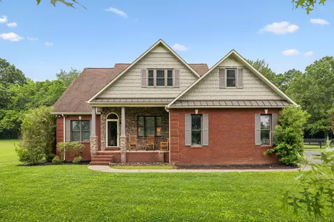 150 Maupin Cir, Shelbyville, TN 37160