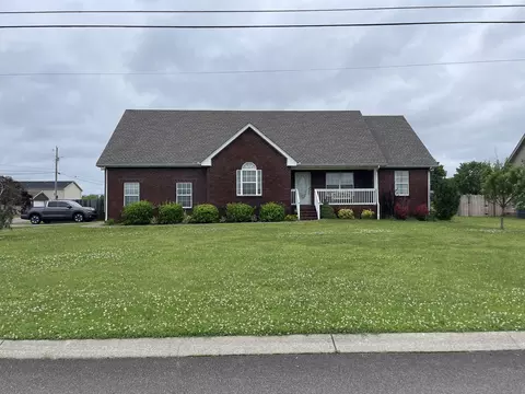 103 Beaver Creek Dr, Portland, TN 37148