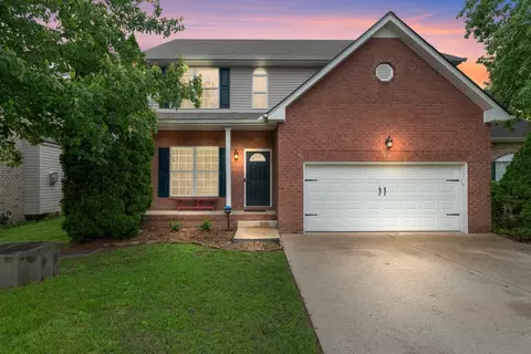 161 Sumner Meadows Ln, Hendersonville, TN 37075