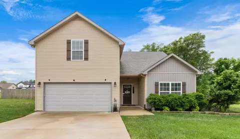 1258 Eagles View Dr, Clarksville, TN 37040
