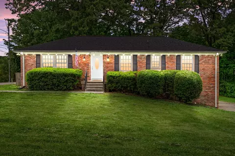 308 Ridgeland Dr, Clarksville, TN 37043